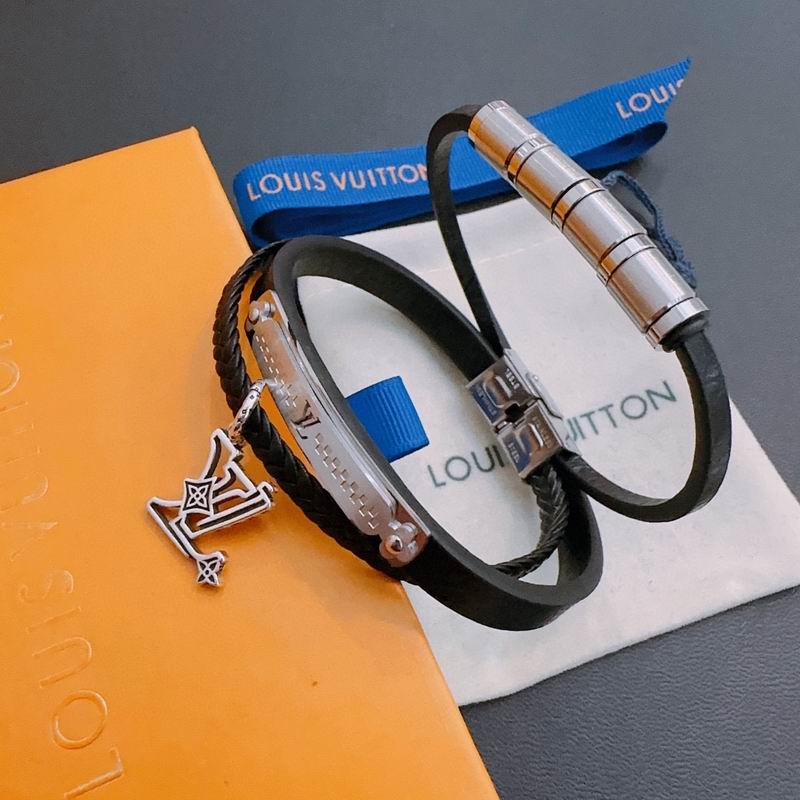 LV Bracelet 03lyr588